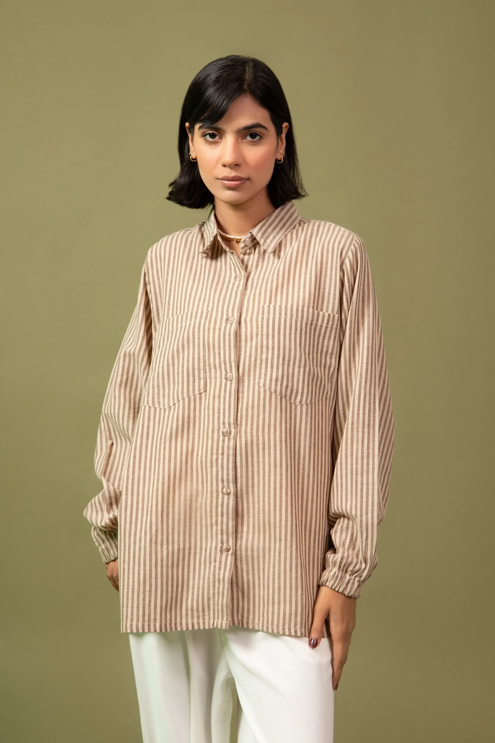 BUTTON DOWN SHIRT WITH BLOUSE SLEEVES