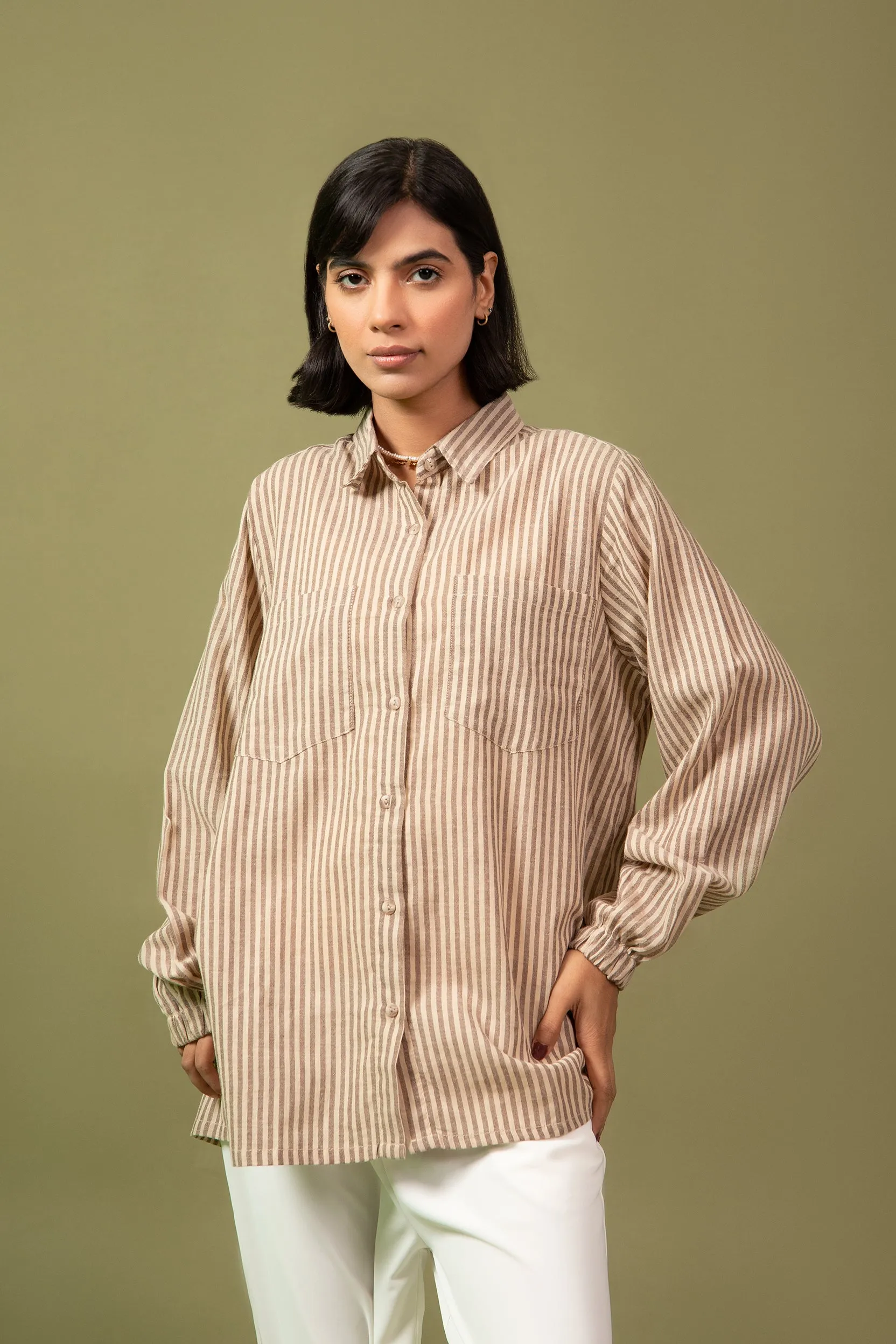 BUTTON DOWN SHIRT WITH BLOUSE SLEEVES