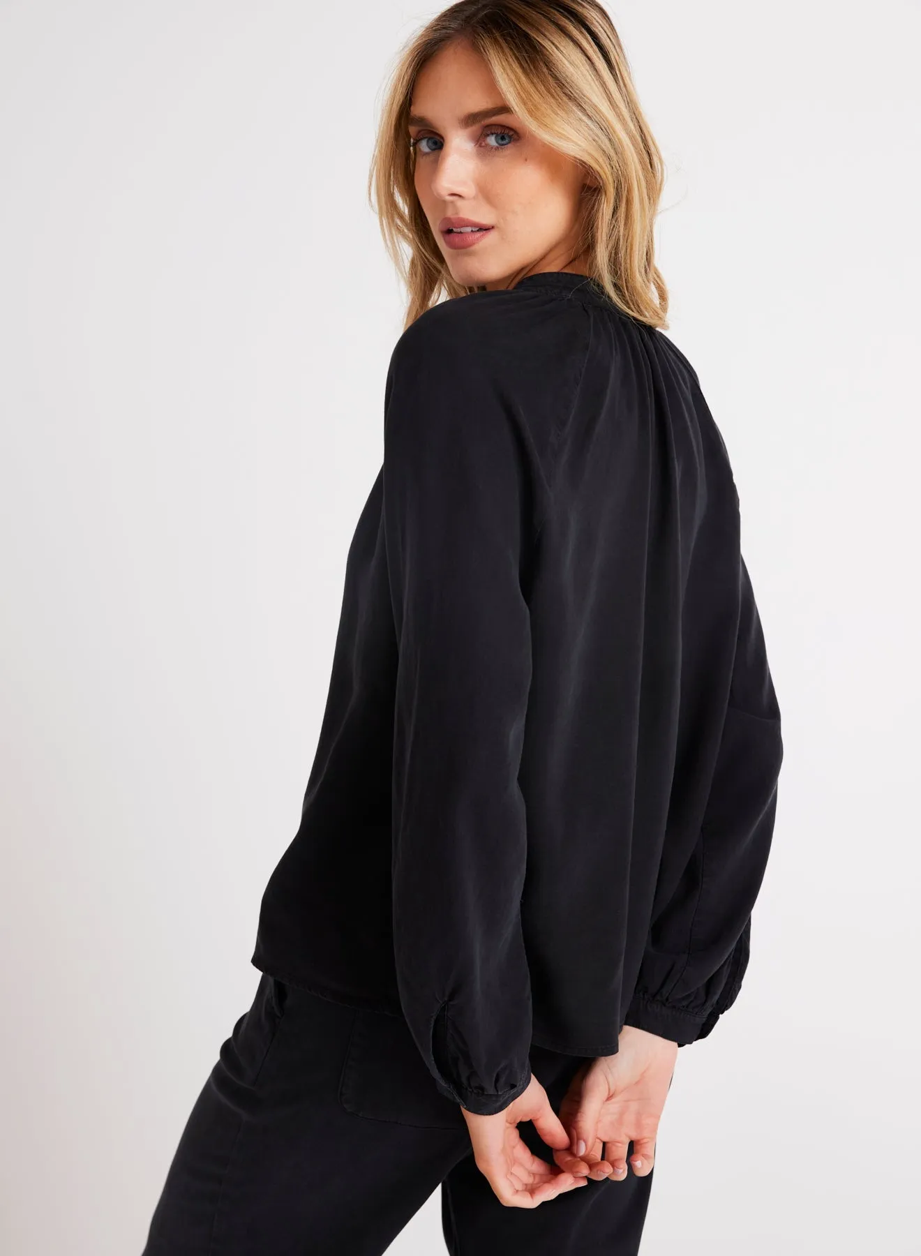 Full Sleeve Raglan Button Down - Vintage Black