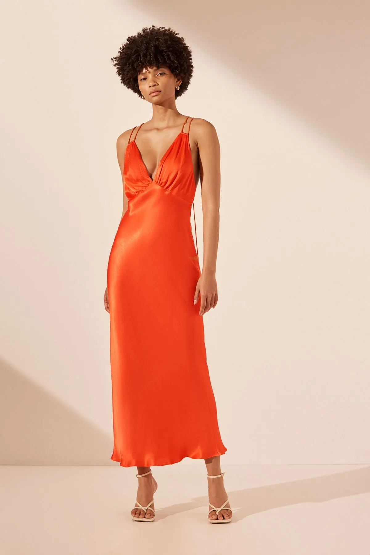 MIA CONTRAST PLUNGED DOUBLE STRAP MIDI DRESS - RED ORANGE / HIBISCUS