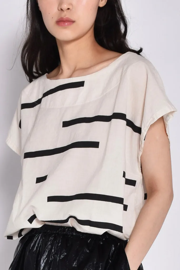 UZI BROKEN LINE TUNIC TOP, CREAM